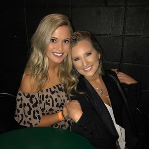 Meet your Posher, Sara